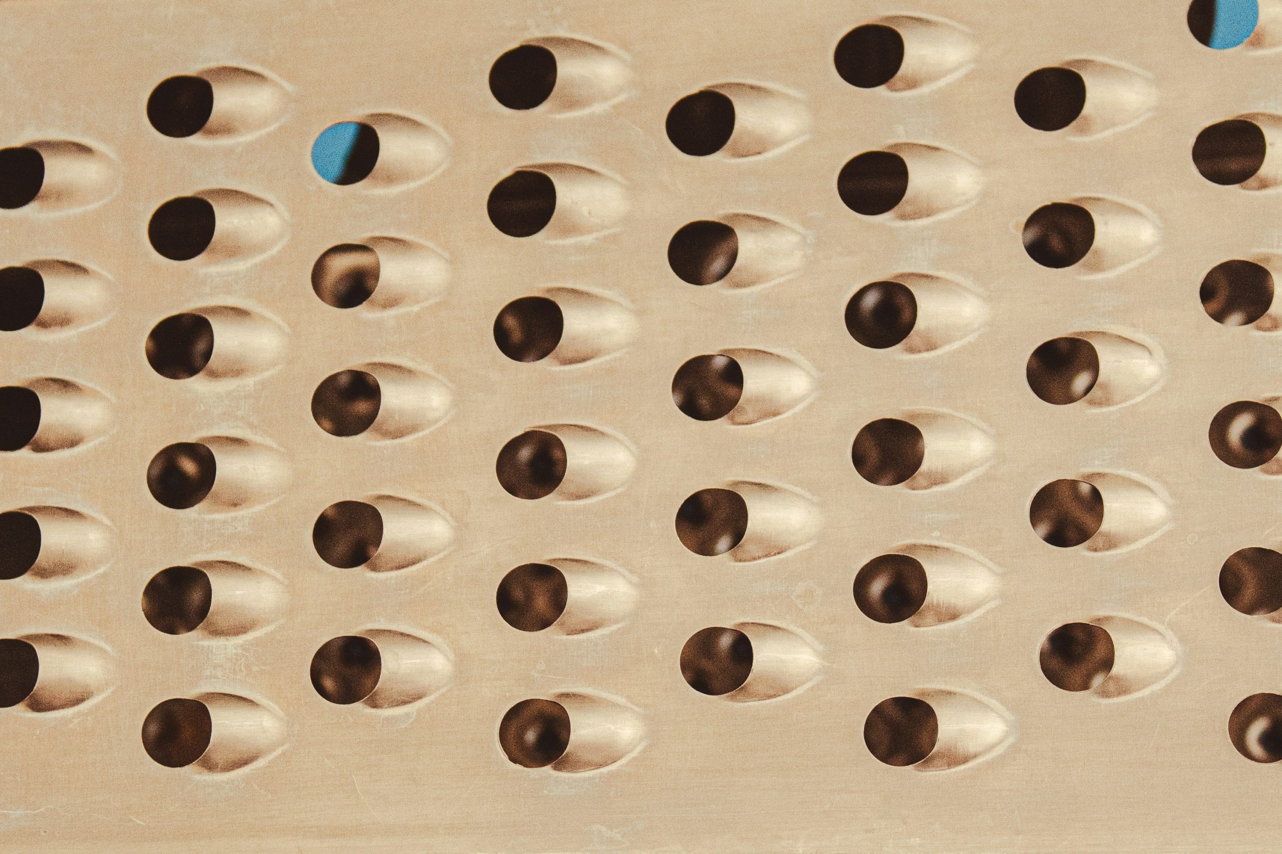 Chart Showing Different Face Shapes for Contouring