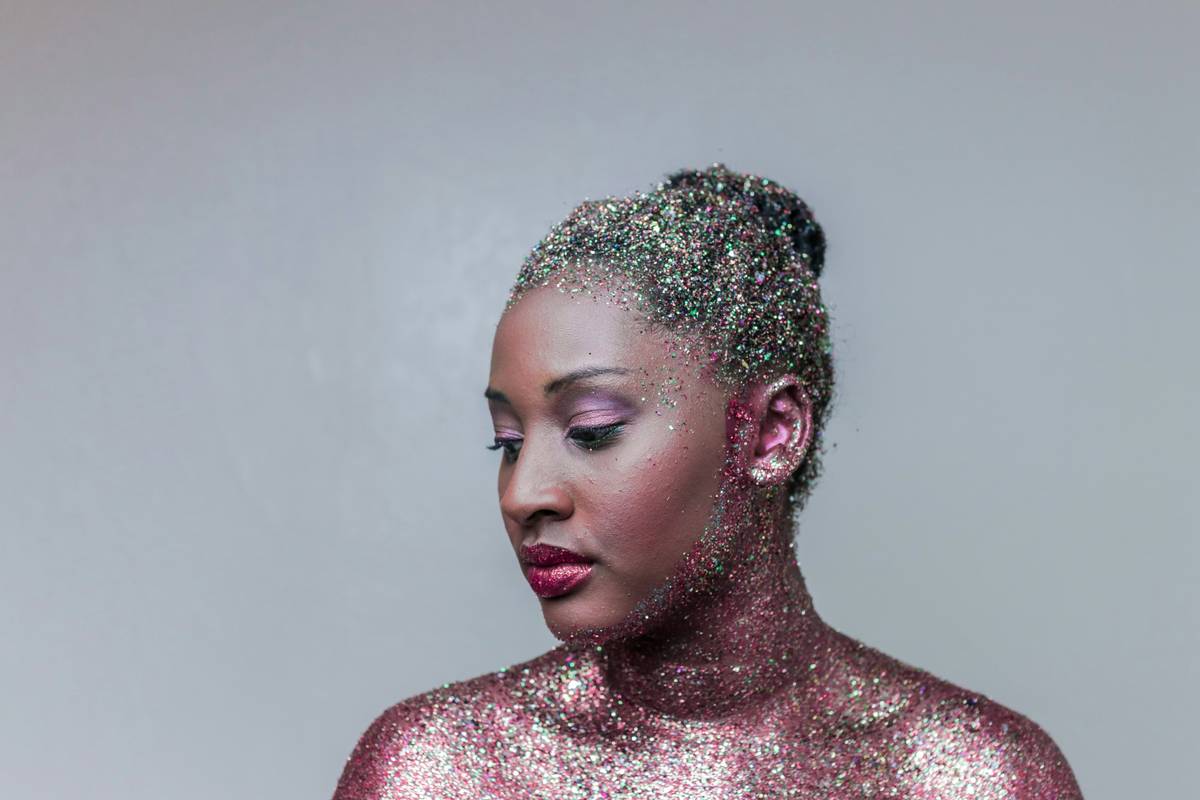 The Art of Editorial Makeup Artistry: Elevate Your Skills and Slay the Runway