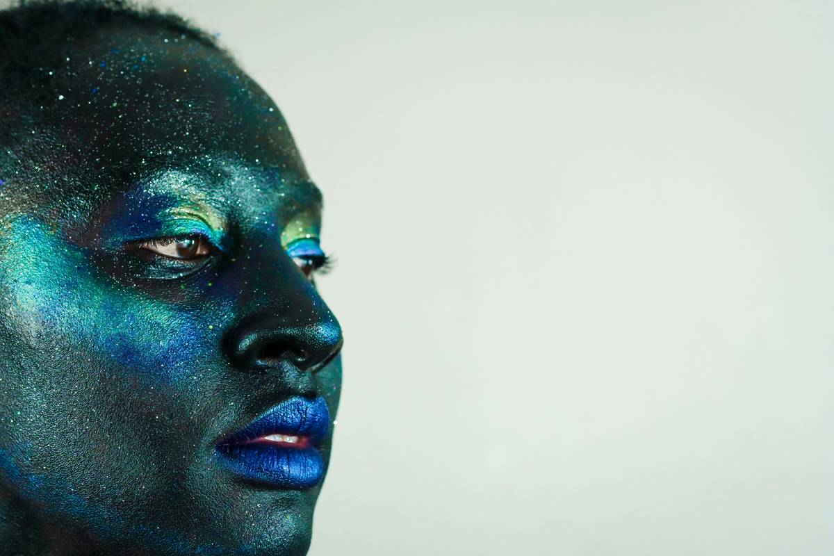 Avant Garde Makeup: Master the Art of Bold and Creative Expression