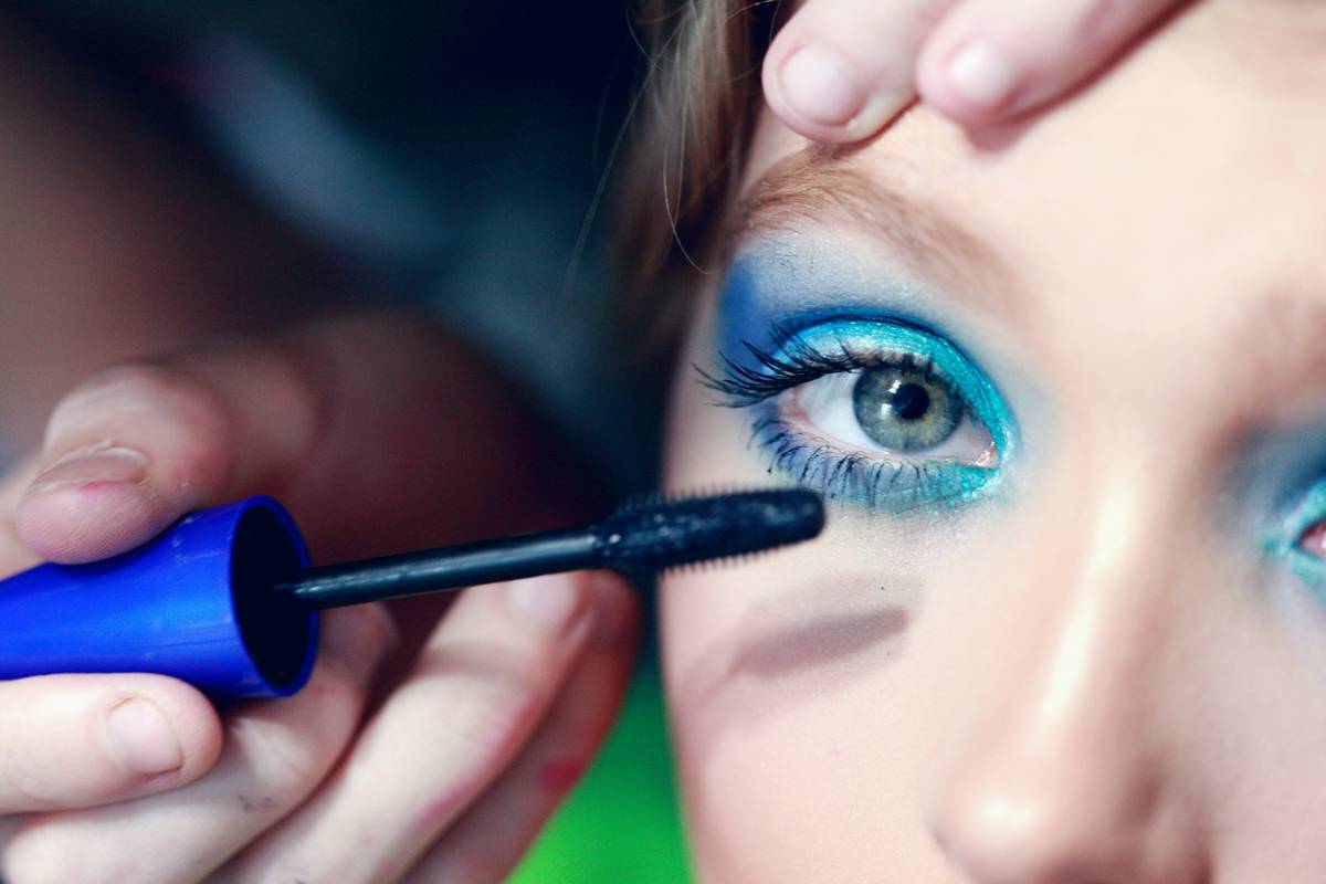 Creative Eye Makeup: Transform Your Look with Expert Tips and Techniques